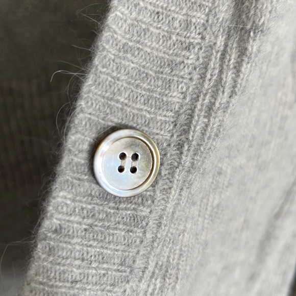 Vintage KORET 80's Gray Cardigan Lambswool/Angora Women's Size Medium - Picture 6 of 14